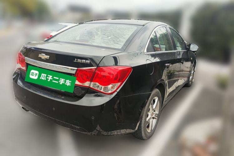 Used Chevrolet Cruze 2013 1.6L SE MT Rear Right 45 Deg