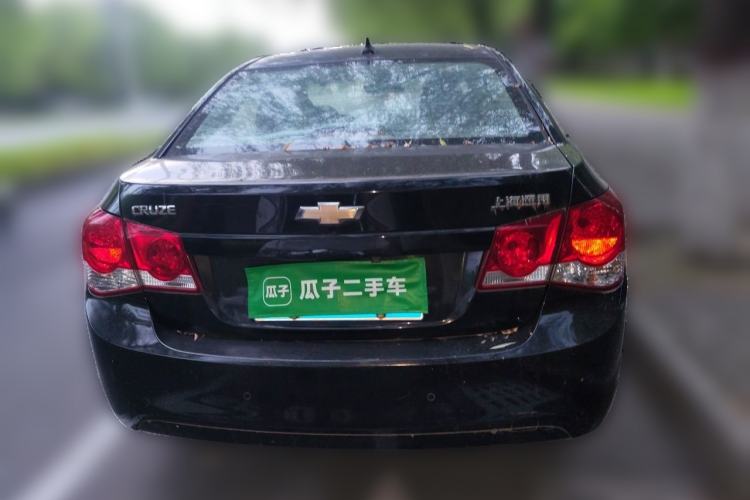 Used Chevrolet Cruze 2013 1.6L SE MT Rear