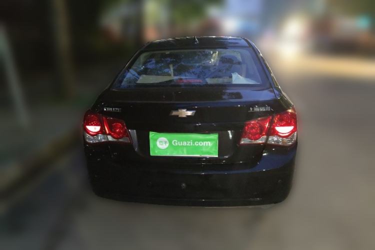 Used Chevrolet Cruze 2013 1.8L SE AT Rear