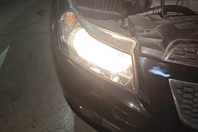Used Chevrolet Cruze 2013 1.8L SE AT Right Front Headlight