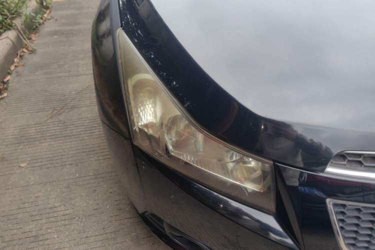 Used Chevrolet Cruze 2013 1.6L SE MT Right Front Headlight