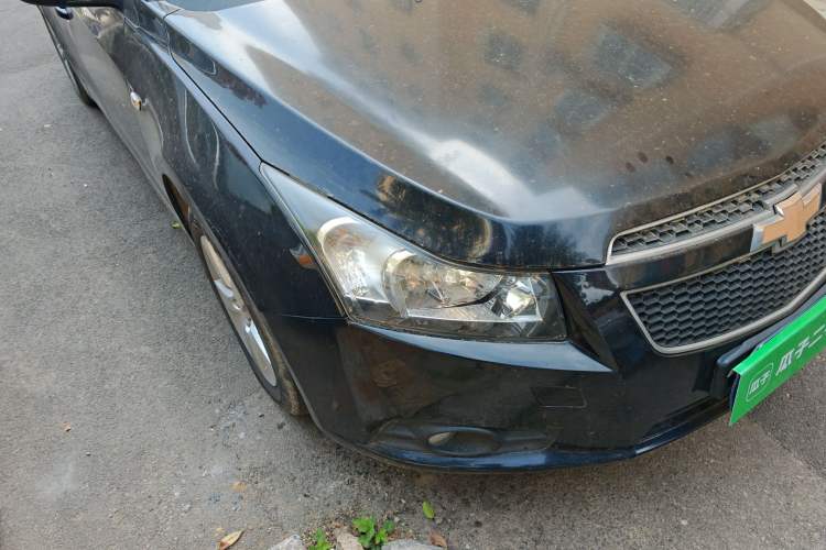 Used Chevrolet Cruze 2013 1.8L SE AT Right Front Headlight