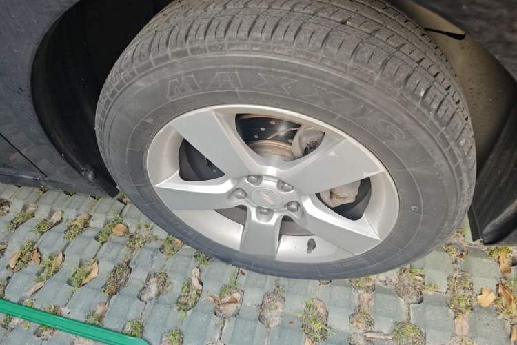 Used Chevrolet Cruze 2013 1.8L SE AT Right Front Wheel Hub