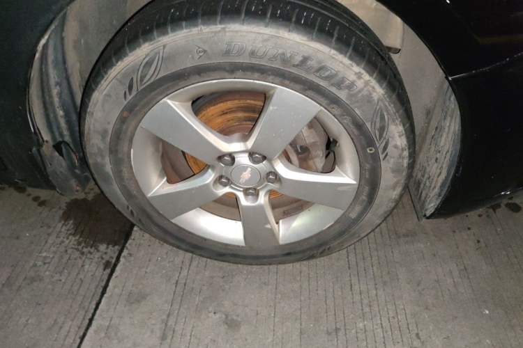 Used Chevrolet Cruze 2013 1.8L SE AT Right Front Wheel Hub