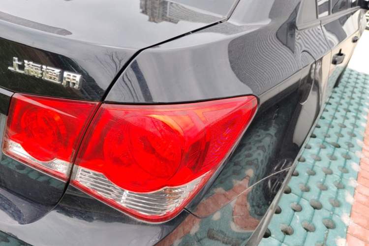 Used Chevrolet Cruze 2013 1.8L SE AT Right Rear Taillight