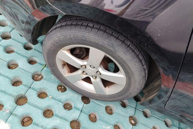 Used Chevrolet Cruze 2013 1.8L SE AT Right Rear Wheel Hub