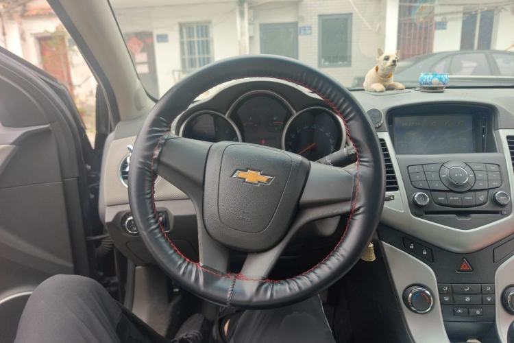 Used Chevrolet Cruze 2013 1.6L SE MT Steering Wheel