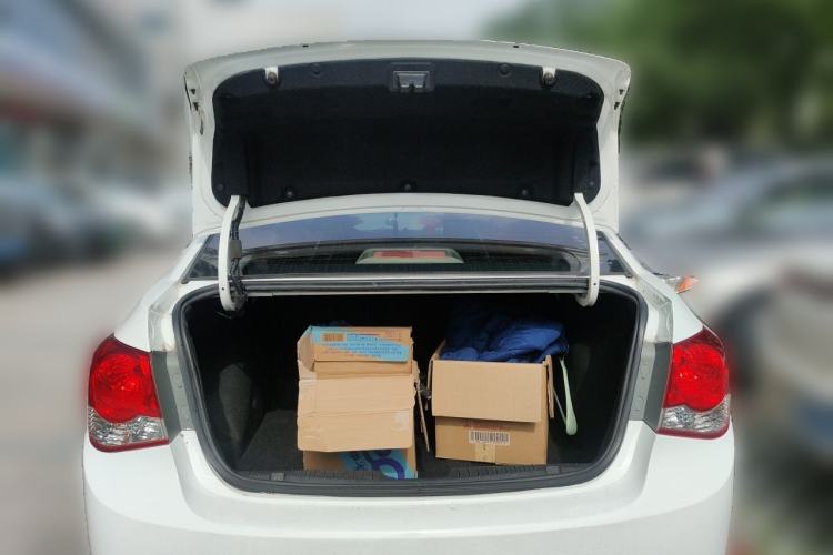 Used Chevrolet Cruze 2013 1.6L SL MT Trunk