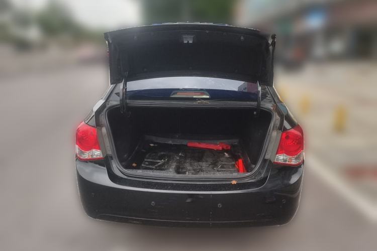 Used Chevrolet Cruze 2013 1.6L SL Grand Edition Automatic Trunk
