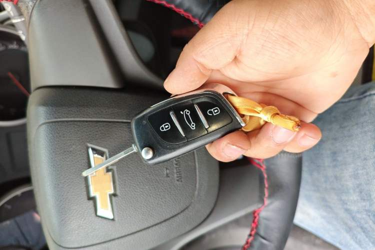 Used Chevrolet Cruze 2013 1.6L SL MT Vehicle Key