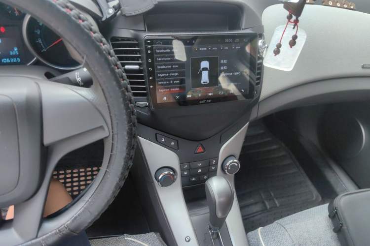 Used Chevrolet Cruze 2013 1.8L SE AT Audio And AC Panel