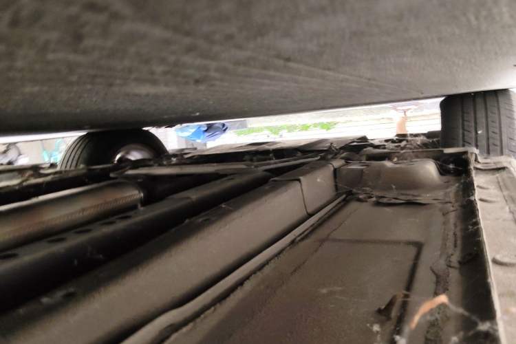 Used Chevrolet Cruze 2013 1.8L SE AT Chassis Front Left