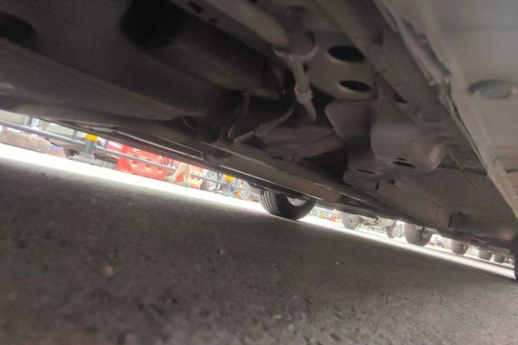 Used Chevrolet Cruze 2013 1.8L SE AT Chassis Rear Right