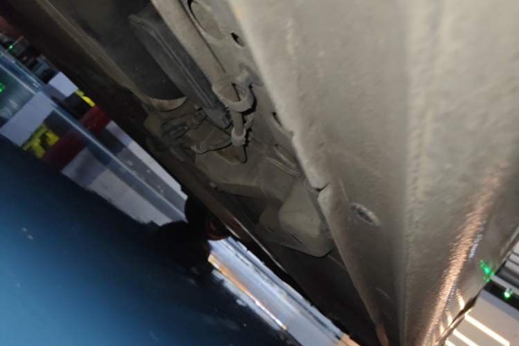 Used Chevrolet Cruze 2013 1.6L SL Sunroof Edition MT Chassis Rear Right