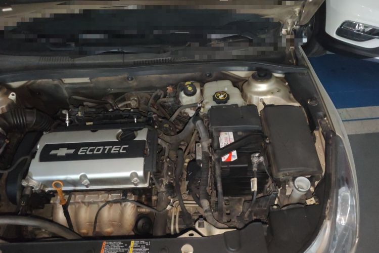 Used Chevrolet Cruze 2013 1.8L SE AT Engine Bay Left