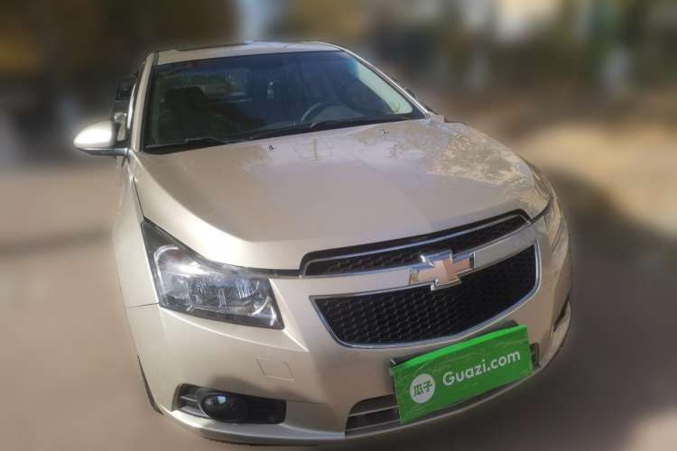 Used Chevrolet Cruze 2013 1.8L SE AT Front Right 45 Deg