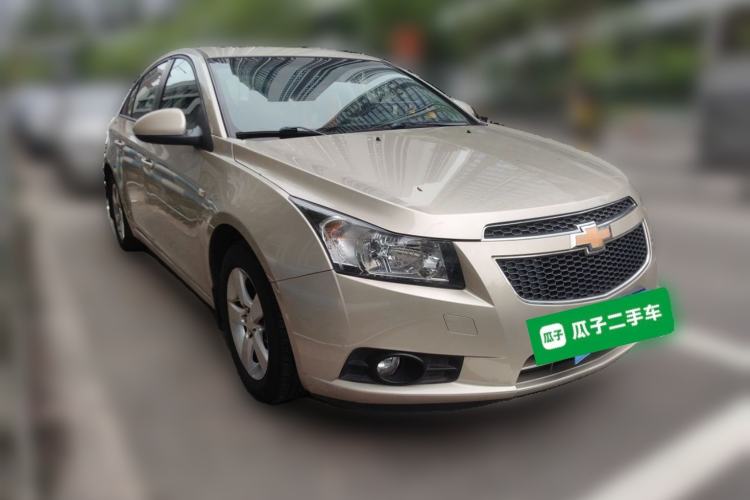 Used Chevrolet Cruze 2013 1.8L SE AT Front Right 45 Deg