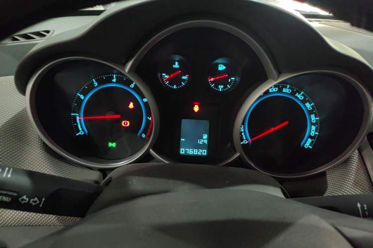 Used Chevrolet Cruze 2013 1.6L SE MT Instrument Cluster
