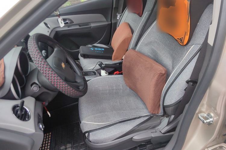 Used Chevrolet Cruze 2013 1.8L SE AT Left Front Seat