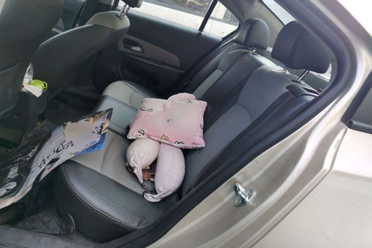 Used Chevrolet Cruze 2013 1.6L SL Grand Edition Manual Transmission Left Rear Seat