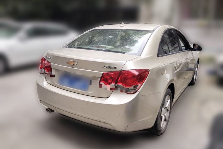 Used Chevrolet Cruze 2013 1.8L SE AT Rear Right 45 Deg