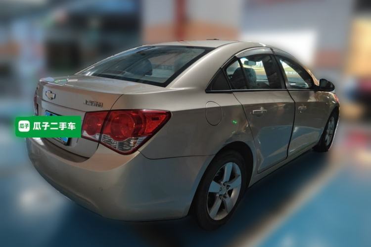 Used Chevrolet Cruze 2013 1.6L SL Sunroof Edition MT Rear Right 45 Deg