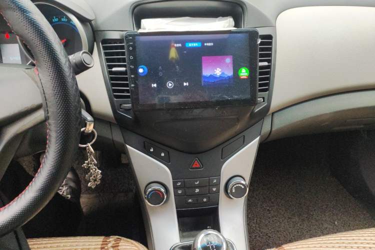 Used Chevrolet Cruze 2013 1.6L SL MT Audio And AC Panel
