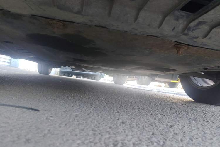 Used Chevrolet Cruze 2013 1.8L SE AT Chassis Front