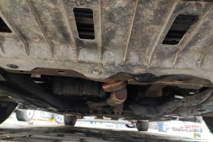 Used Chevrolet Cruze 2013 1.6L SL MT Chassis Front