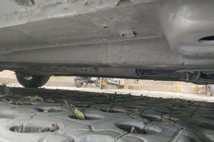 Used Chevrolet Cruze 2013 1.8L SE AT Chassis Front Left