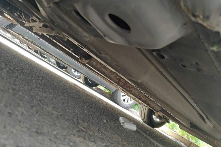 Used Chevrolet Cruze 2013 1.6L SE MT Chassis Front Left