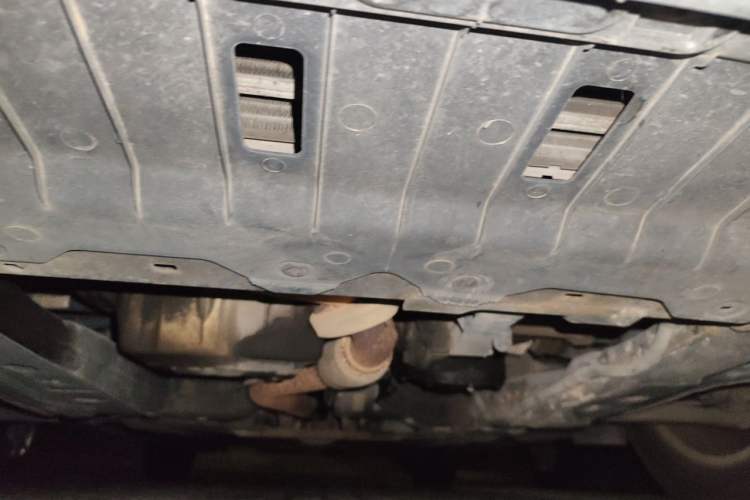 Used Chevrolet Cruze 2013 1.6L SL MT Chassis Front