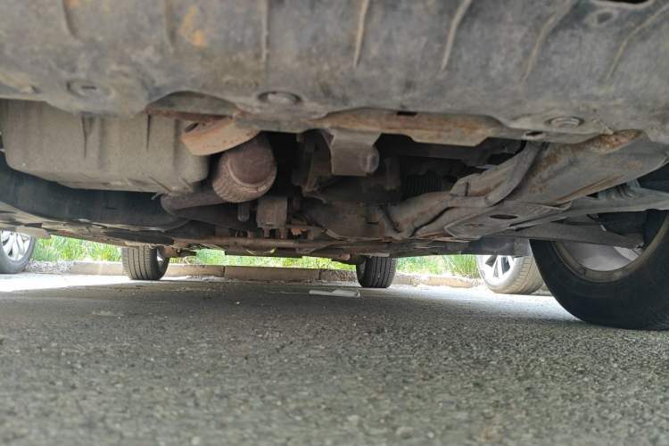 Used Chevrolet Cruze 2013 1.6L SE MT Chassis Front