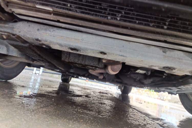 Used Chevrolet Cruze 2013 1.6L SL MT Chassis Front
