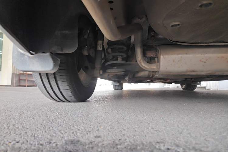 Used Chevrolet Cruze 2013 1.6L SE AT Chassis Rear Left