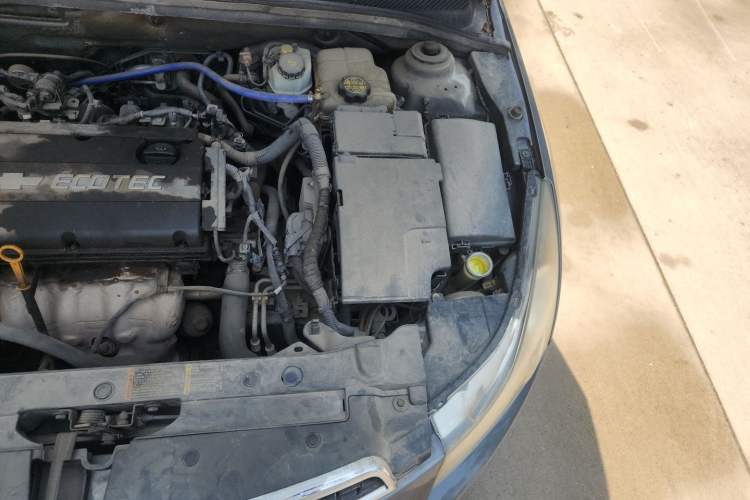 Used Chevrolet Cruze 2013 1.6L SL Grand Edition Automatic Engine Bay Left