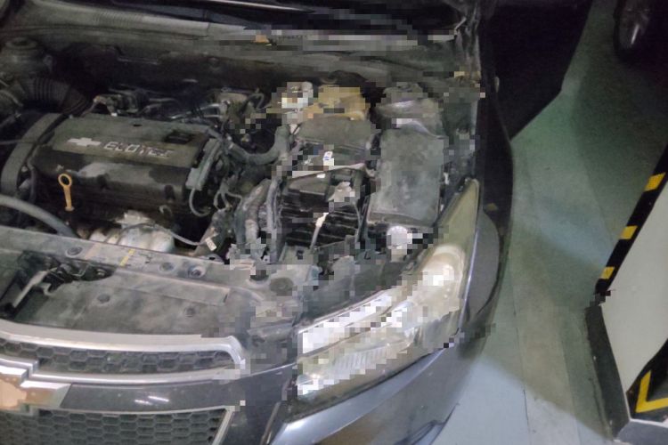 Used Chevrolet Cruze 2013 1.6L SE WTCC Edition MT Engine Bay Left