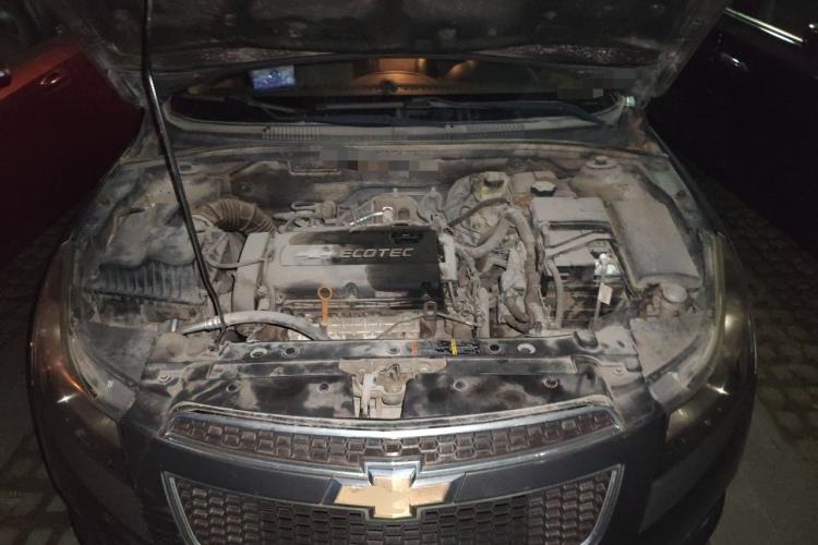 Used Chevrolet Cruze 2013 1.6L SL MT Engine Bay