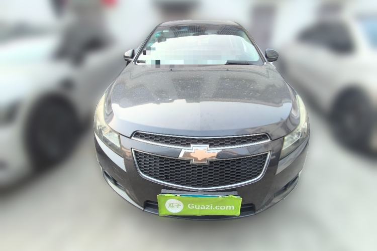 Used Chevrolet Cruze 2013 Hatchback 1.6L Automatic Luxury Model Front