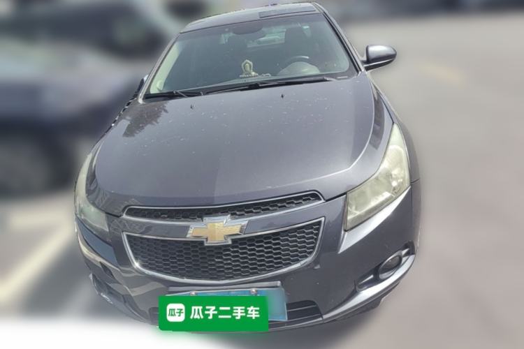 Used Chevrolet Cruze 2013 1.6L SE MT Front