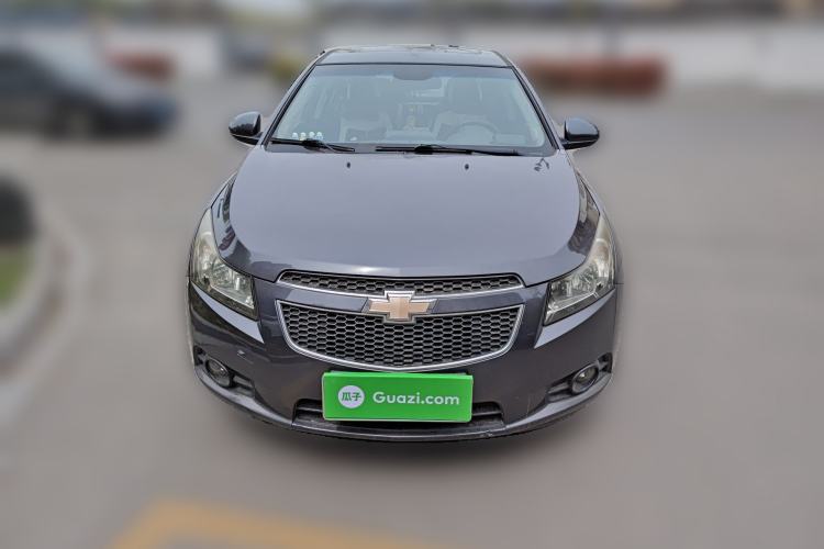 Used Chevrolet Cruze 2013 1.6L SE MT Front