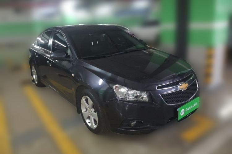 Used Chevrolet Cruze 2013 1.8L SX AT Front Right 45 Deg