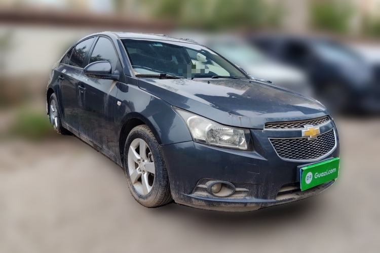 Used Chevrolet Cruze 2013 1.6L SE MT Front Right 45 Deg