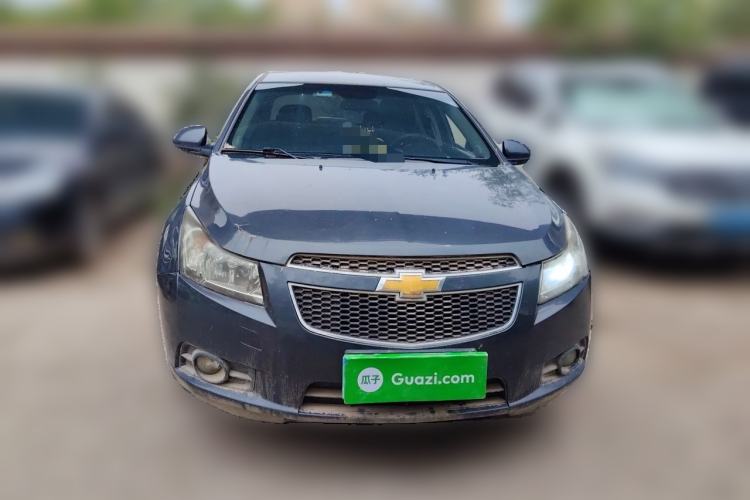 Used Chevrolet Cruze 2013 1.6L SE MT Front