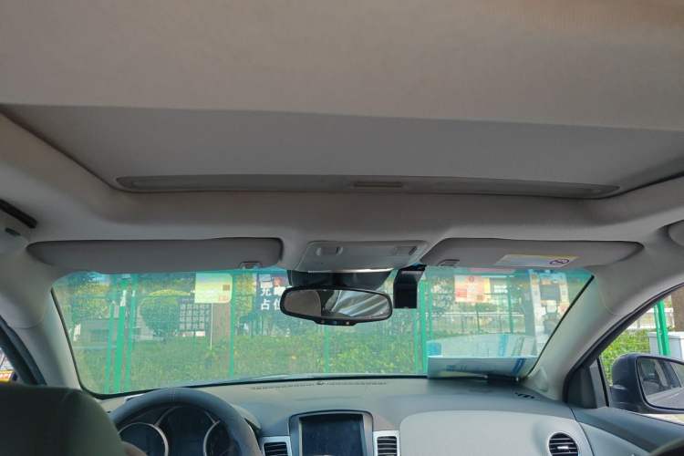 Used Chevrolet Cruze 2013 1.8L SE AT Headliner