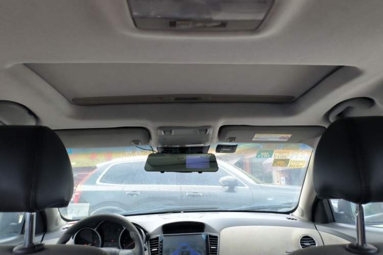 Used Chevrolet Cruze 2013 1.8L SE AT Headliner