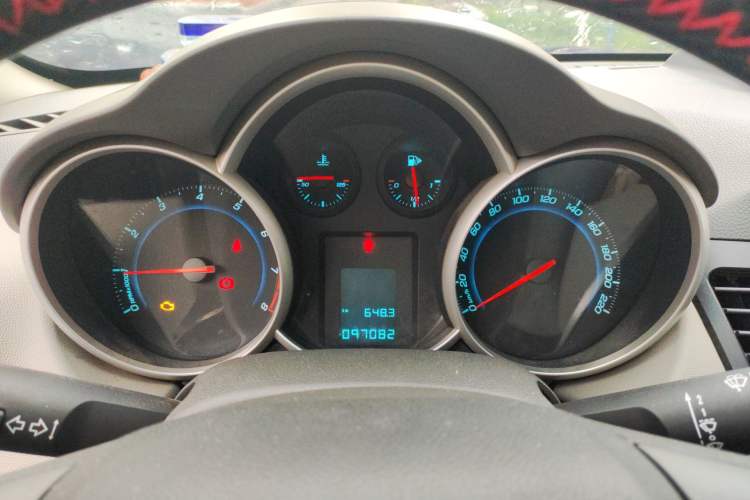Used Chevrolet Cruze 2013 1.6L SL MT Instrument Cluster