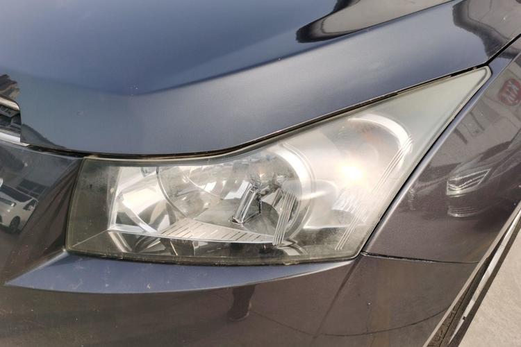 Used Chevrolet Cruze 2013 1.6L SE MT Left Front Headlight