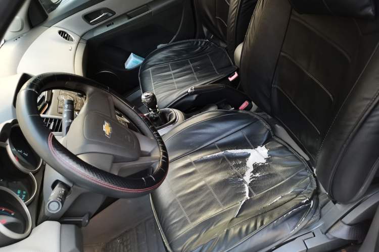 Used Chevrolet Cruze 2013 1.6L SE MT Left Front Seat