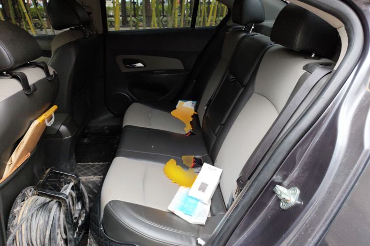 Used Chevrolet Cruze 2013 1.6L SL Grand Edition Manual Transmission Left Rear Seat